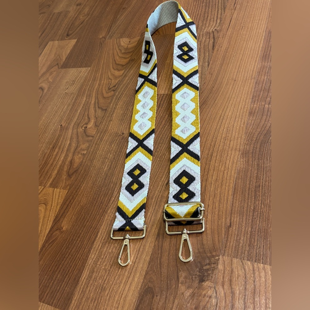 NEW Multicolor Geometric Patterned Guitar Strap